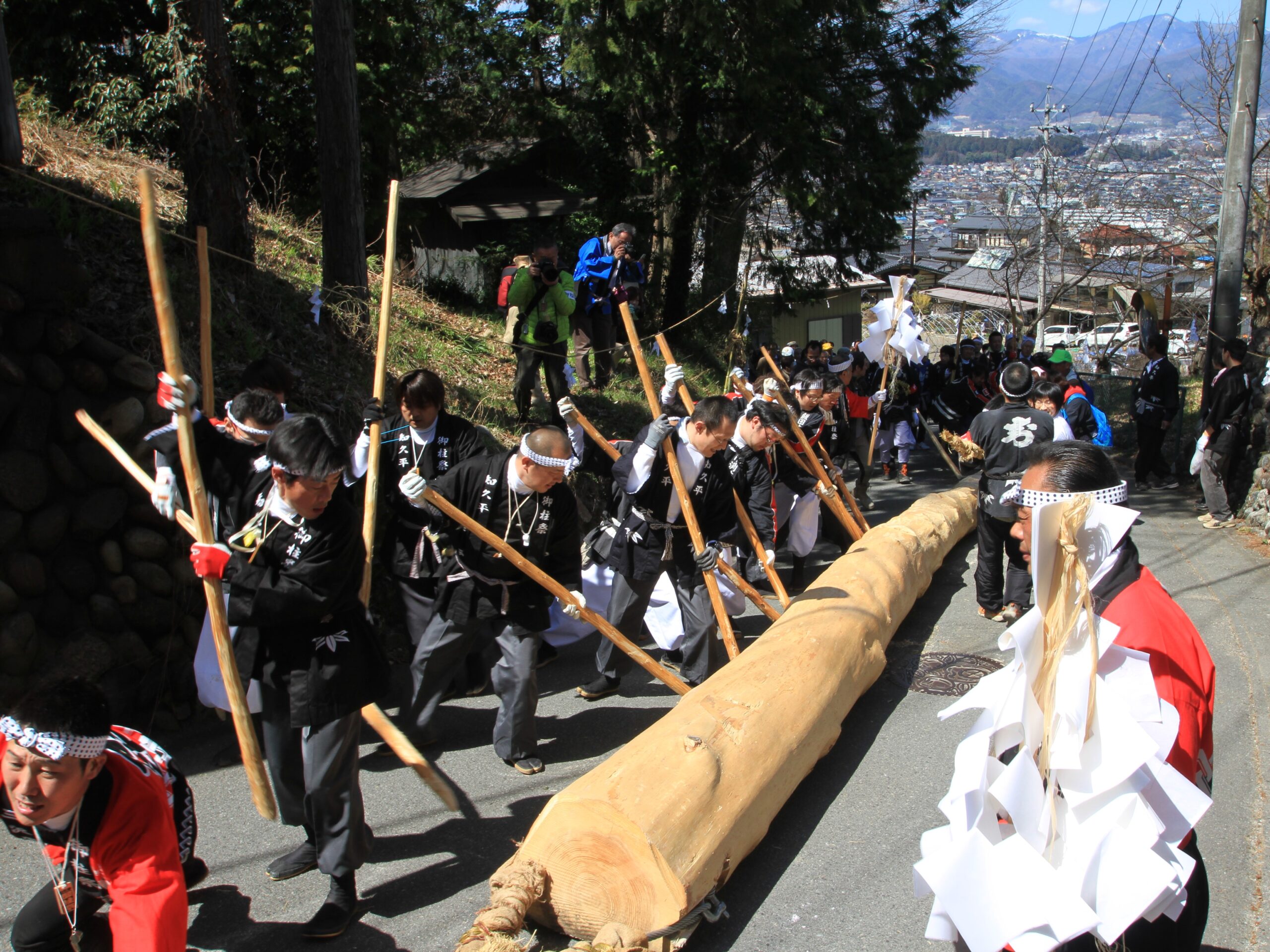 南信州の方限定】3/27 知久平諏訪神社式年御柱大祭に魅せられる｜南 