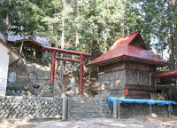 満島神社