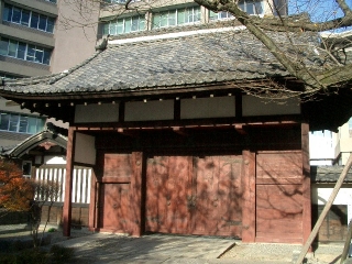 旧飯田城桜丸後門 赤門