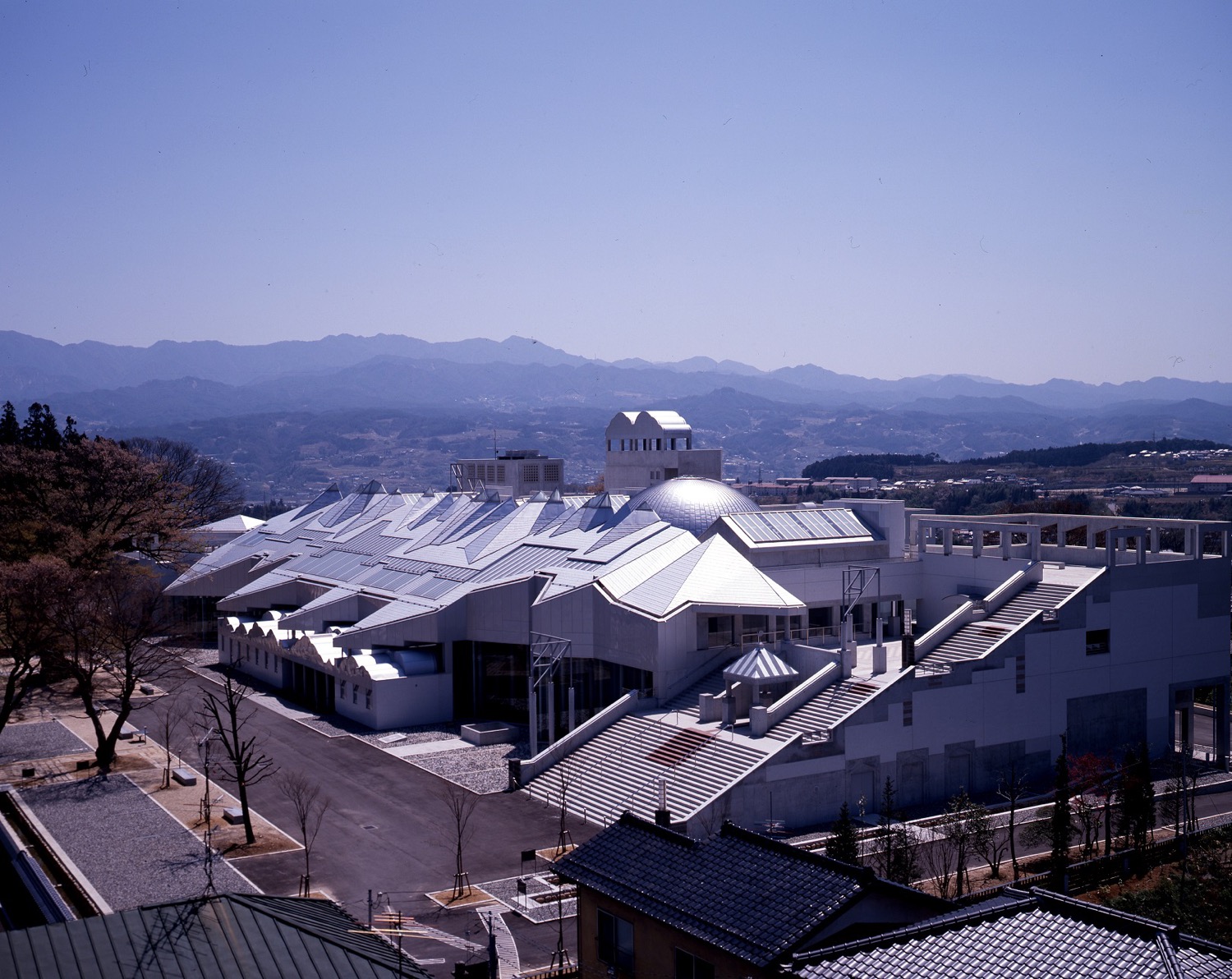 飯田市美術博物館