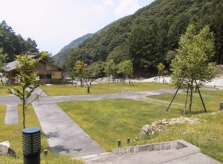 キャンプ場  南信州ナビ - 長野県南部飯田市のいちご狩り・りんご狩り 